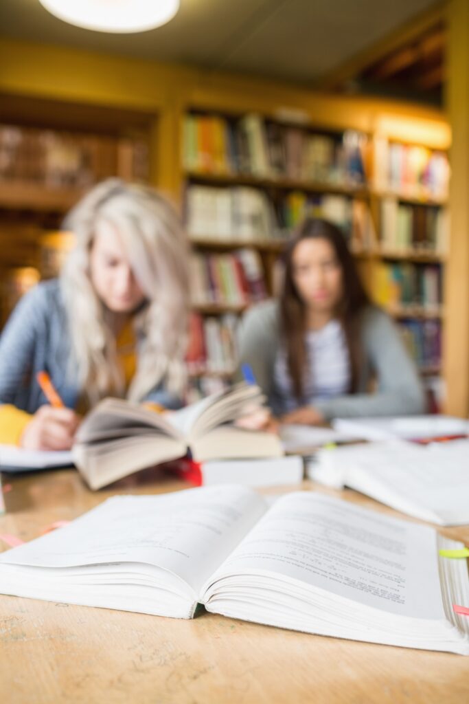 Studenti